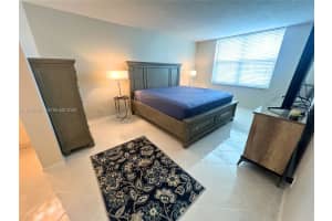 3015 Ocean Blvd , Fort Lauderdale, FL 33308 - MLS#A11995186