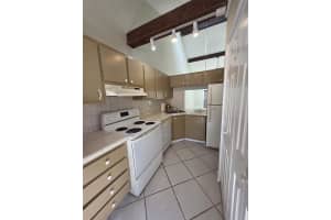 1752 74th Ave , Plantation, FL 33313 - MLS#A11995219