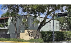 10784 Kendall Dr , Miami, FL 33176 - MLS#A11995241