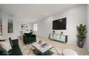 1907 Timberline Rd , Weston, FL 33327 - MLS#A11995274