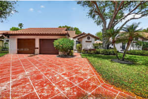 6141 Se Sunny Pointe Cir, Delray Beach