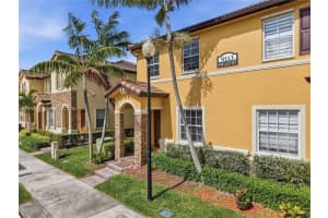 9113 Sw 227th St 1, Cutler Bay