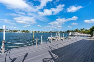 1055 Stillwater Dr , Miami Beach, FL 33141 - MLS#A11995308