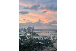 Vizcayne, 244 Biscayne Blvd APT 3206, Miami, FL 33132, - MLS#A11995318