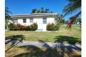 200 3rd St , Dania Beach, FL 33004 - MLS#A11995320