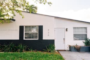 920 NW 84th St, Miami, FL 33150, - MLS#A11995327