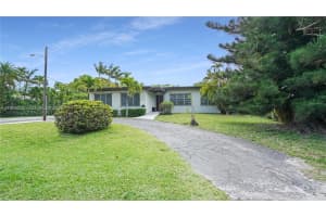 1630 S Bayshore Dr, Miami, FL 33133, - MLS#A11995335