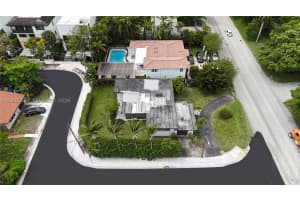 1630 S Bayshore Dr Miami, FL 33133 - MLS#A11995336