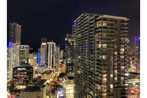 31 Se 5th St 1402, Miami