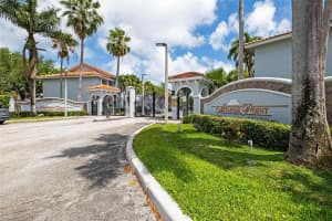 11667 NE 18th Dr, North Miami, FL 33181, - MLS#A11995347