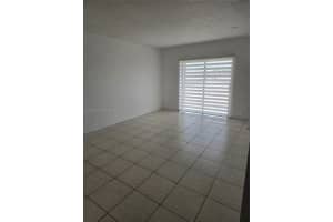 8425 NW 8th St APT 409, Miami, FL 33126, - MLS#A11995354