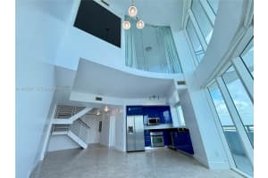 60 SW 13th St Apt 4018, Miami, FL 33130, - MLS#A11995367