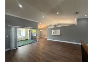 323 Ives Dairy Rd 343-05 Miami, FL 33179 - MLS#A11995370