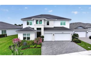 12249 Waterstone Cir, Palm Beach Gardens