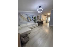 328 Nw 47th St, Deerfield Beach