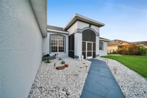 1024 NW 23rd Ave, Cape Coral, FL 33993, - MLS#A11995416