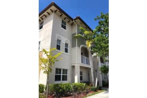 8760 NW 97th Ave Unit 201, Medley, FL 33178, - MLS#A11995418