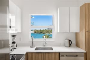 9881 E Bay Harbor Dr #504, Bay Harbor Islands, FL 33154, - MLS#A11995462