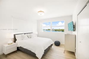 9881 E Bay Harbor Dr #504, Bay Harbor Islands, FL 33154, - MLS#A11995462