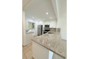 7820 Camino Real Apt J104, Miami, FL 33143, - MLS#A11995513