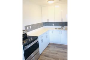 1016 Ne 17th Ave 2 Fort Lauderdale, FL 33304 - MLS#A11995541