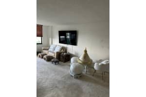 10101 E Bay Harbor Dr APT 702, Bay Harbor Islands, FL 33154, Sold 06/17/26
