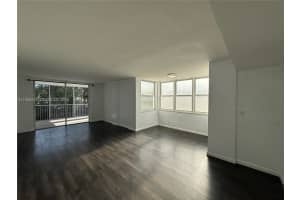 3660 NE 166th St APT 215, North Miami Beach, FL 33160, - MLS#A11995573