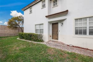 936 Ne 29th Ter Homestead, FL 33033 - MLS#A11995581