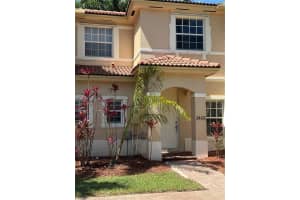 2402 Ne 41st Pl Homestead, FL 33033 - MLS#A11995619