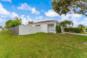 17570 SW 142nd Ct, Miami, FL 33177, - MLS#A11995644