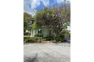 701 S Royal Poinciana Blvd APT 8, Miami Springs, FL 33166, - MLS#A11995675