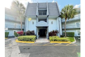 9201 Lime Bay Blvd APT 305, Tamarac, FL 33321, - MLS#A11995722