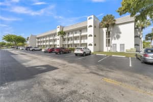 Building 56, 8280 Sunrise Lakes Blvd APT 301, Sunrise, FL 33322, - MLS#A11995732