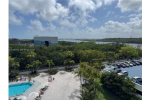 100 Bayview Dr APT 725, Sunny Isles Beach, FL 33160, - MLS#A11995770