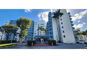 5050 NW 7th St APT 210, Miami, FL 33126, - MLS#A11995778