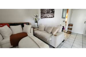 5050 NW 7th St APT 210, Miami, FL 33126, - MLS#A11995778