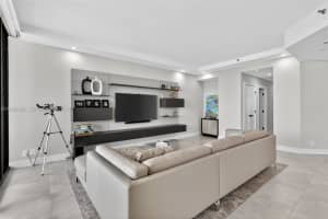 1000 Island Blvd APT 3107, Aventura, FL 33160, - MLS#A11995792