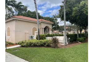 8835 S Isles Cir, Tamarac, FL 33321, - MLS#A11995797