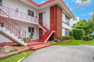 10081 W Bay Harbor Dr APT 4, Bay Harbor Islands, FL 33154, - MLS#A11995805