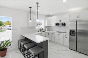 17221 NW 41st Ave, Miami Gardens, FL 33055, - MLS#A11995869