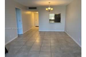 9421 Evergreen Pl APT 403, Davie, FL 33324, - MLS#A11995897