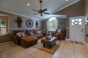 1190 SW 108th Way, Davie, FL 33324, - MLS#A11995902