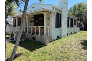 446 NW 45th St, Miami, FL 33127, - MLS#A11995910