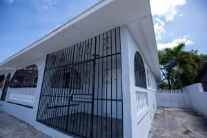 2250 NW 103rd St b, Miami, FL 33147, - MLS#A11995932