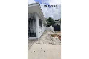 2250 NW 103rd St b, Miami, FL 33147, - MLS#A11995932