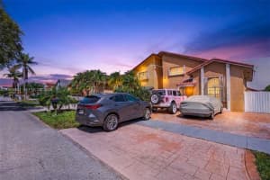 7821 Sw 9th Ter Miami, FL 33144 - MLS#A11995962