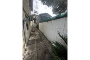 2420 SW 34th Ave a, Miami, FL 33145, - MLS#A11995983