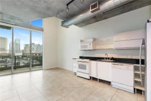 690 Sw 1st Ct 1017 Miami, FL 33130 - MLS#A11996009