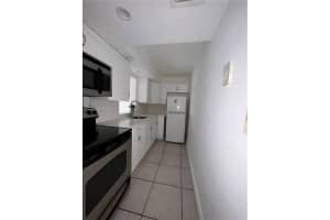 1720 Nw N River Dr 203, Miami