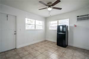 715 NE 6th St #5a, Fort Lauderdale, FL 33304, - MLS#A11996044